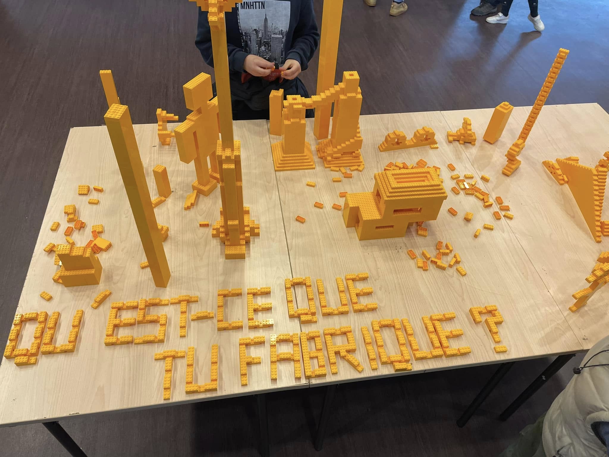 QU EST CE QUE TU FABRIQUES